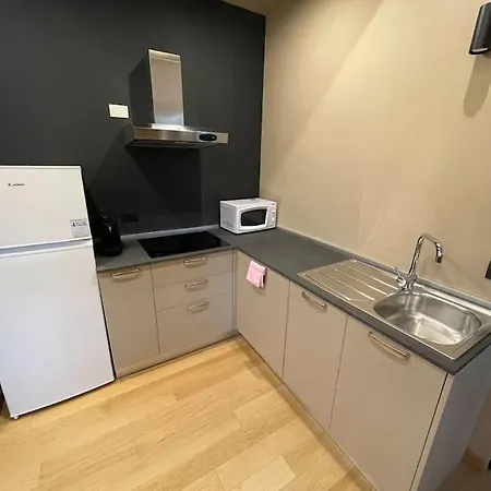 Capital Station - Moka Apartmán