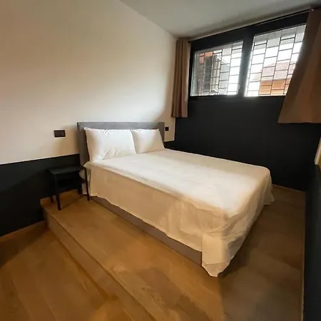 Capital Station - Moka Apartmán *